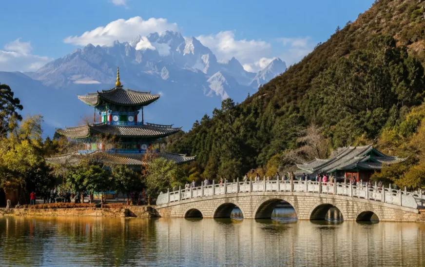Kunming Travel Guide: Best Things to Do, Attractions, Food & Best Time to Visit